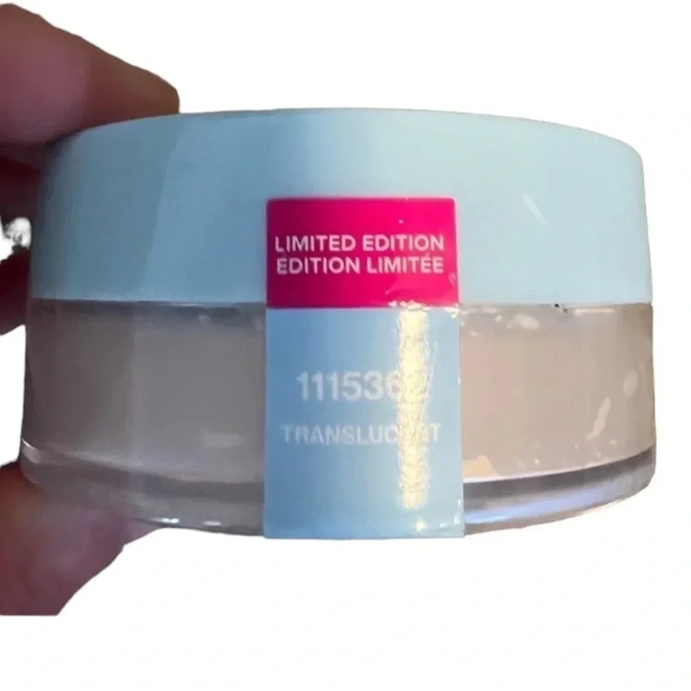 WET N WILD Ltd Edition Peanuts Snow Much Fun Loose Setting Powder NEW NIP NWT